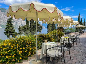 Hotel Oasi Beach Malcesine
